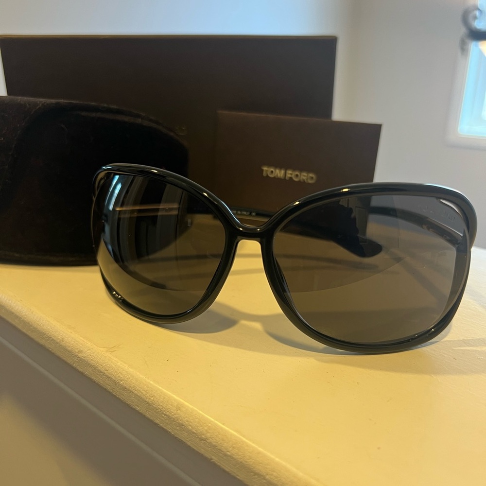 Excellent condition Tom Ford Black Sunglasses for Women